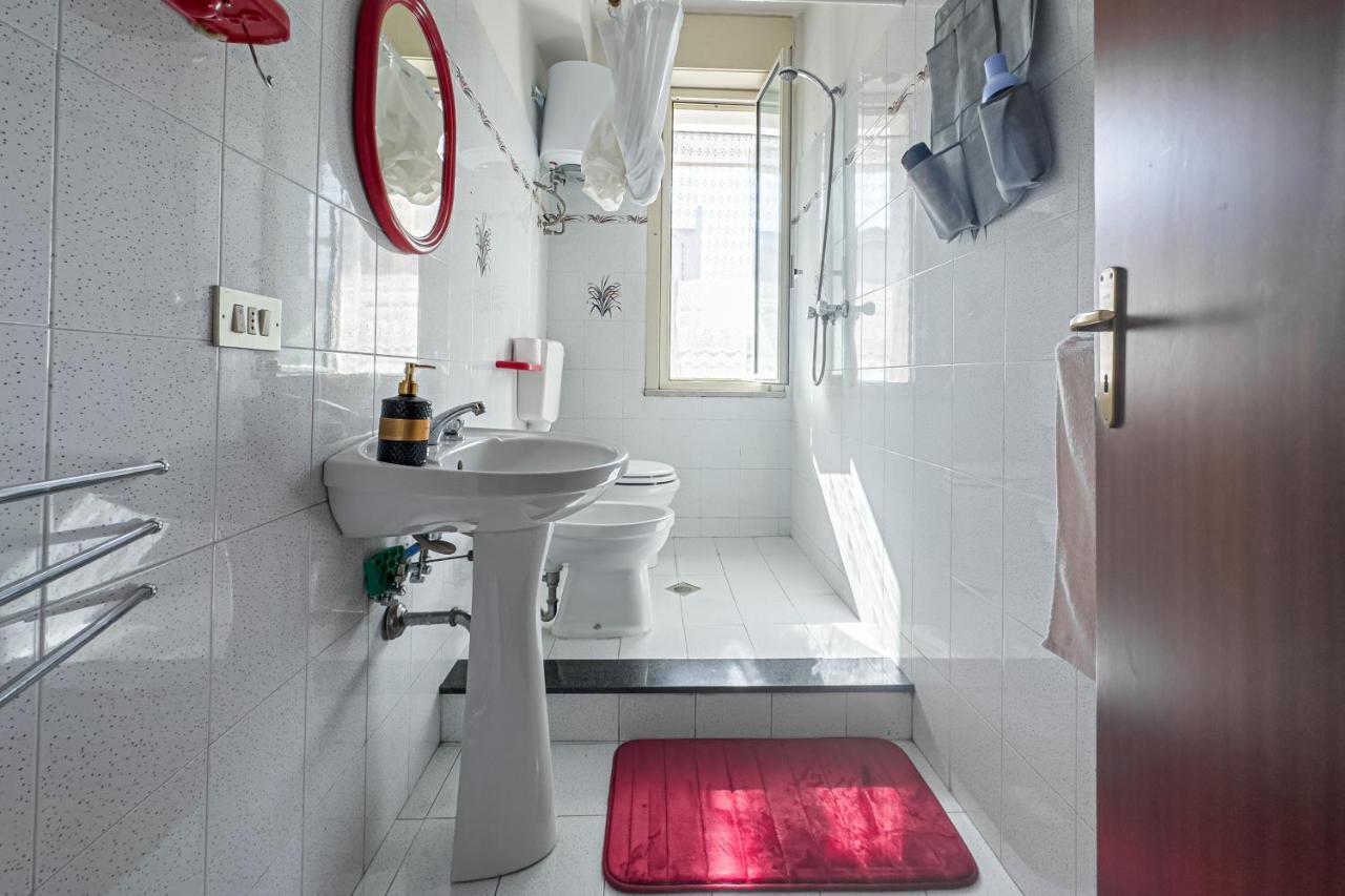 Seashore House - Appartamento A 100 Mt Dal Mare Villafranca Tirrena Buitenkant foto